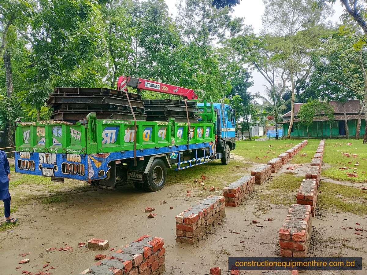 Transport truck loaded with moulds